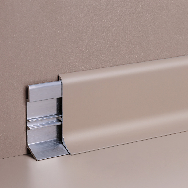 Алюминиевые плинтусы