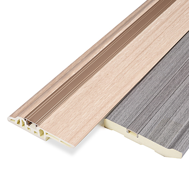 Интерьерный пластиковый плинтус