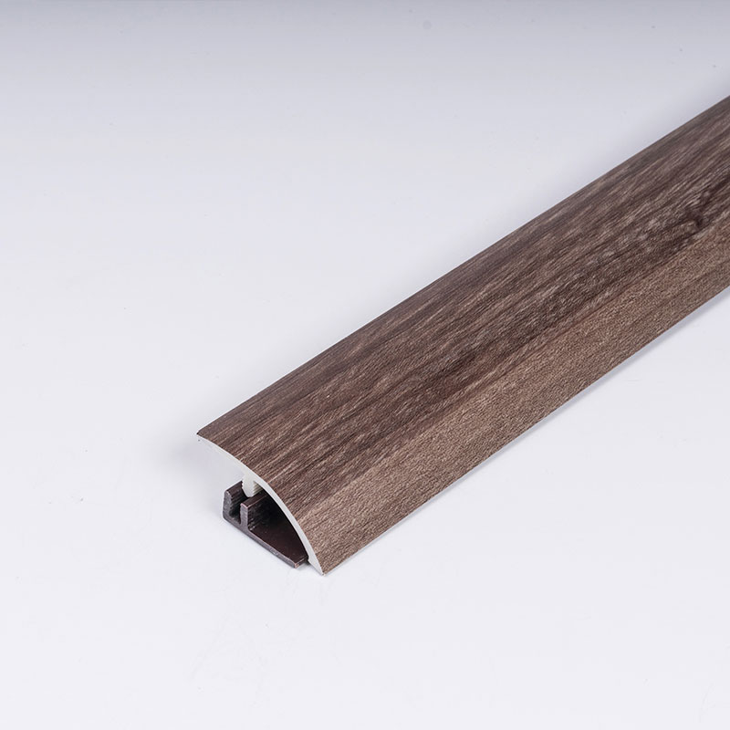 Роскошная отделка края ковровой плитки