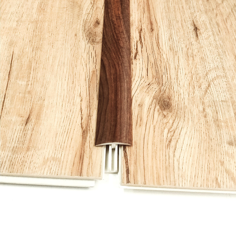 Переходная полоса для пола из ПВХ