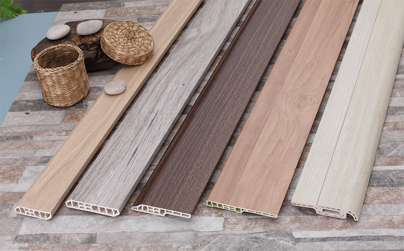 пластиковый плинтус