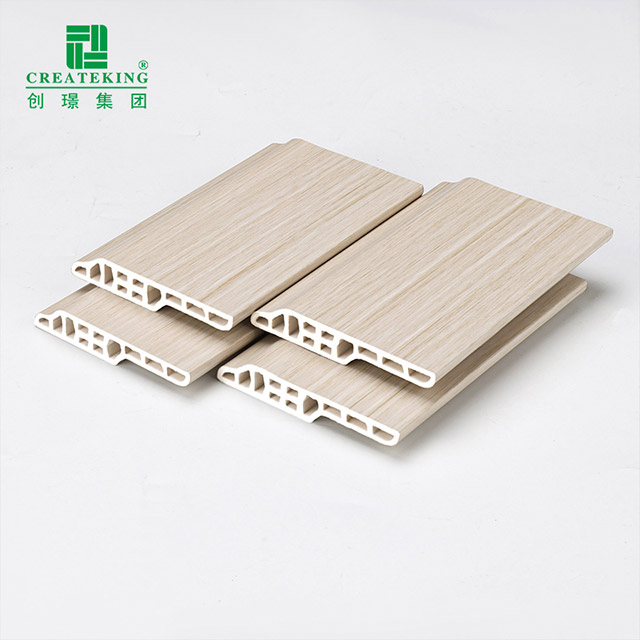 Плинтус из ягненка из ПВХ 80*14 мм