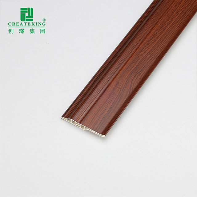 Многофункциональный плинтус из ПВХ 68*16 мм