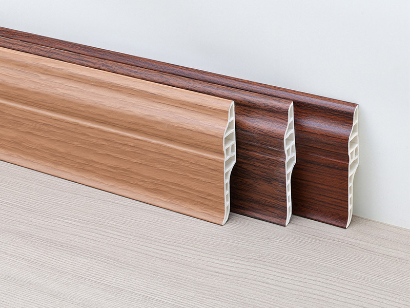 Многофункциональный плинтус из ПВХ 68*16 мм