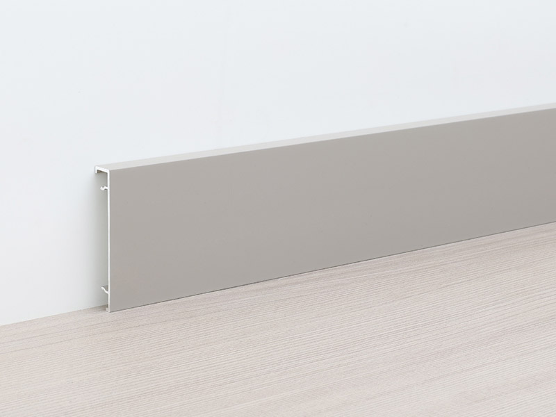 Плинтус из алюминиевого сплава 50*9 мм с зажимом
