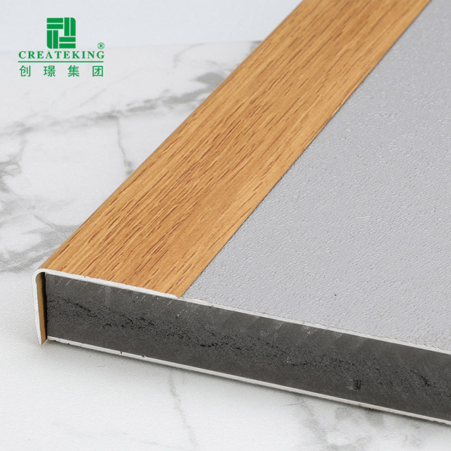 Металлическая полоса для отделки пола L-образной формы 20x35 мм