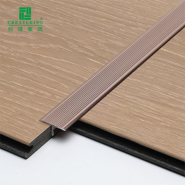 Алюминиевая накладка Т-образной формы 20x9,2 мм