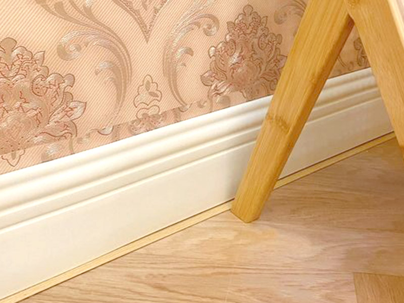 Какой тип плинтусов лучше всего?