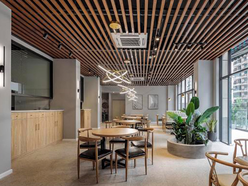 Идеи украшения потолка: Полное руководство