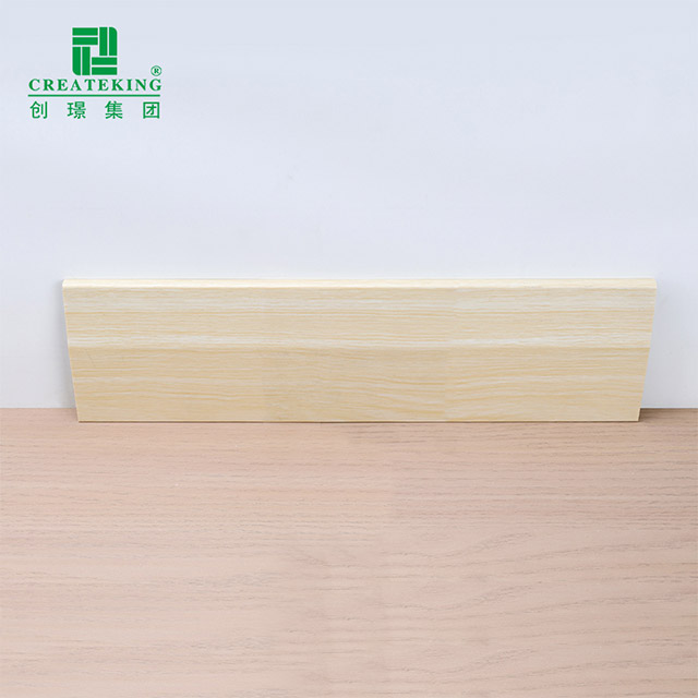 Плинтус из ПВХ с фаской 100*15 мм