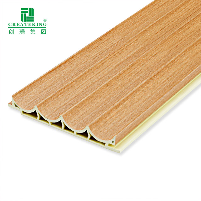 Стеновая панель из ДПК с внутренней дугой