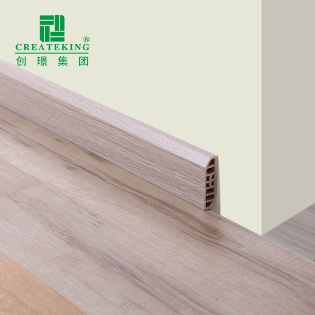 Плинтусы из ПВХ 55*15 мм