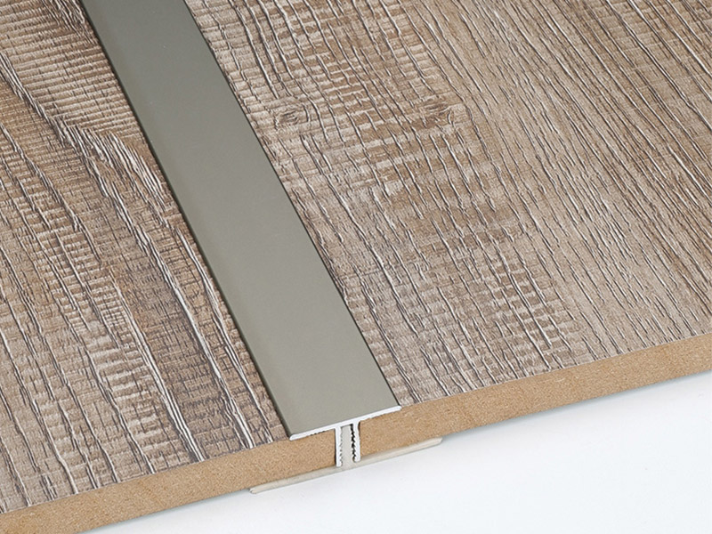 Алюминиевый Т-образный переходник