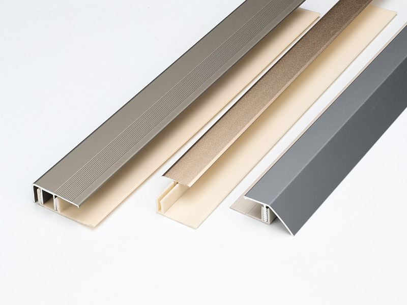 Металлические переходные планки для пола