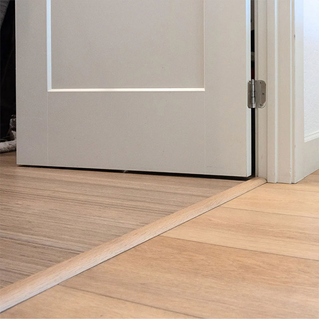 32*4 мм переходная полоса для пола Spc под дерево