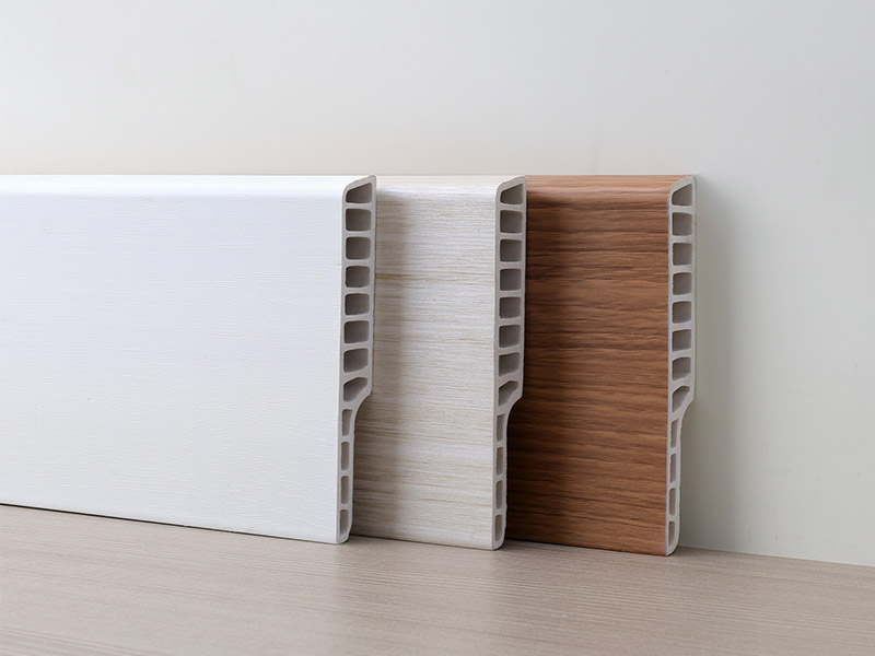 Плинтус из ПВХ 100*15 мм