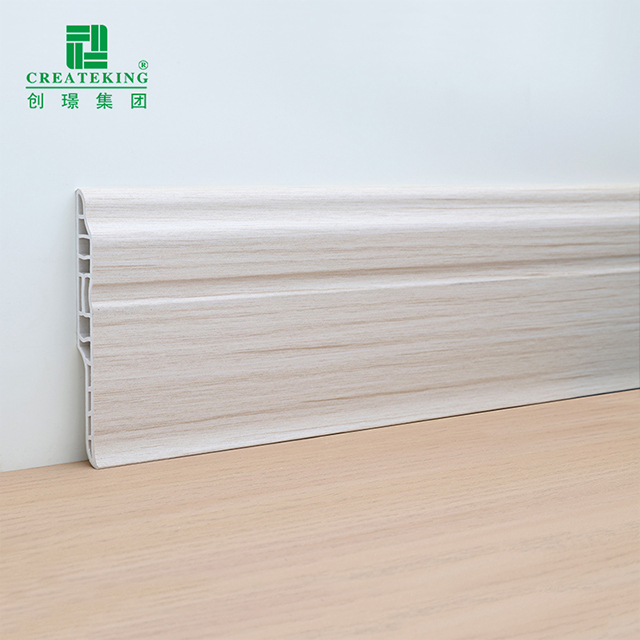 Плинтус с языком ягненка из ПВХ 95*15,5 мм