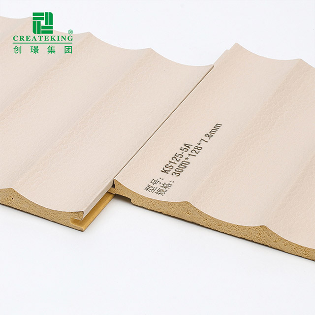 Стеновые панели с вогнутыми рифлеными стенками 128*7,8 мм