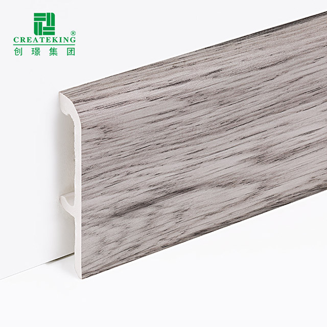 Плинтус с зажимом из ПВХ 100*16 мм