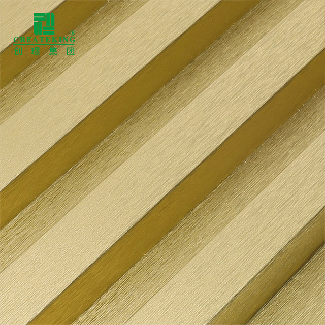 Стеновая панель с металлическим золотым рифлением 155*17 мм