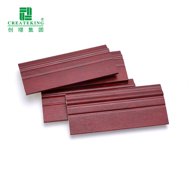 Плинтус с зажимом SPC 80*15 мм