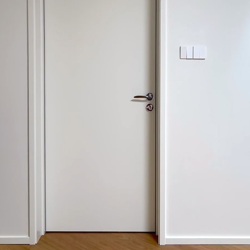 Какого цвета должны быть плинтусы?