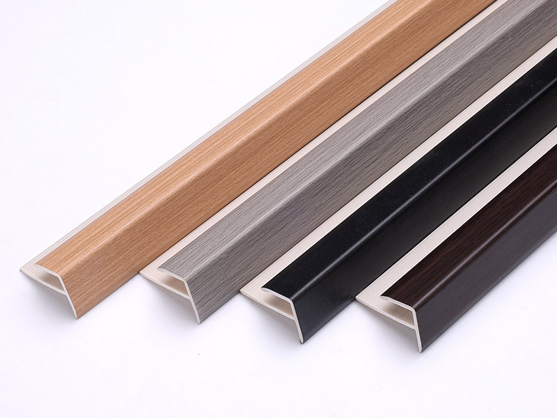 F-образные планки для ступеней