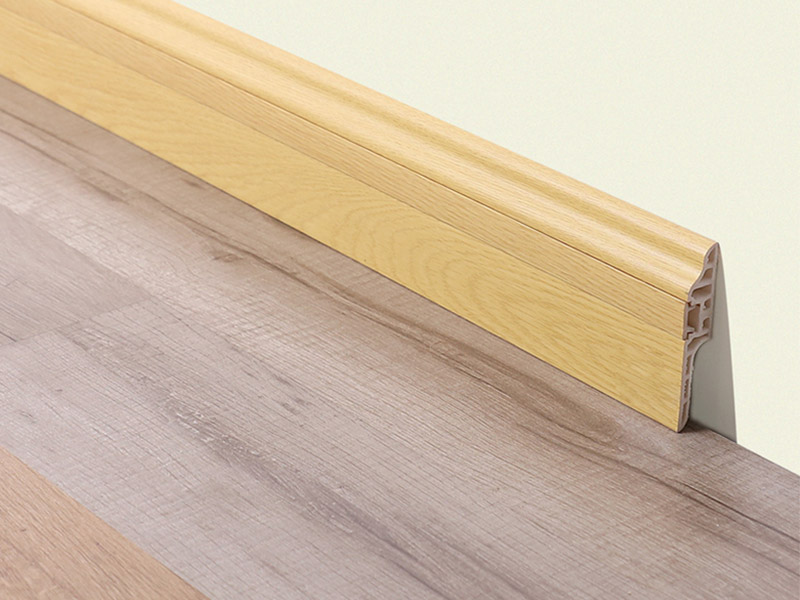 Плинтус с языком ягненка из ПВХ 70*13,5 мм