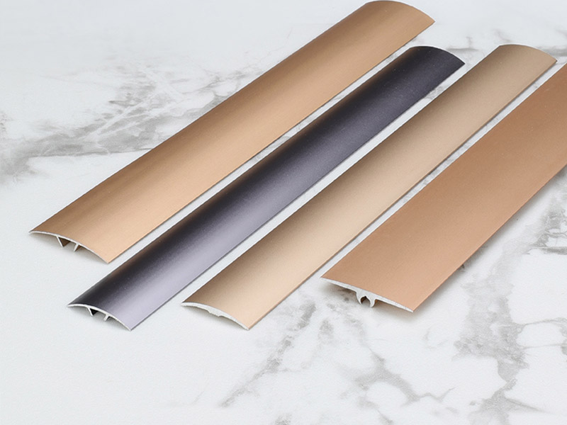 Универсальная отделка напольного покрытия