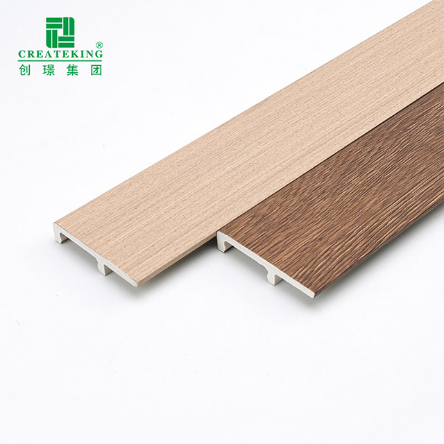 Плинтус с зажимом из ПВХ 60*12 мм