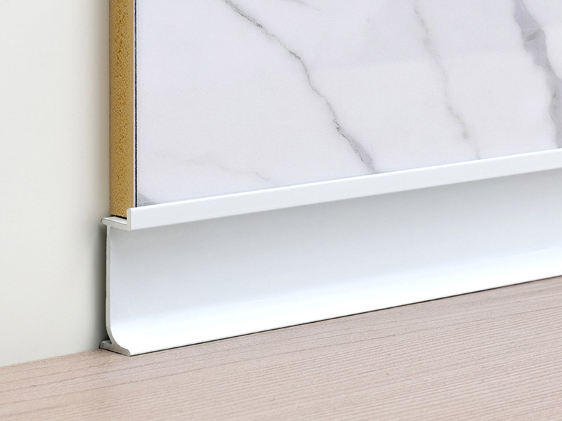 Встраиваемый алюминиевый плинтус 30*9,7 мм