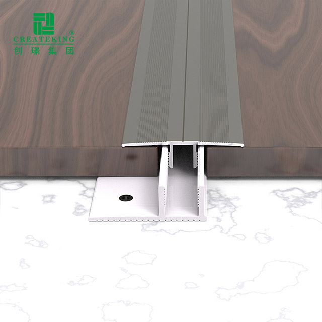 Металлические переходные планки для пола 13x45 мм