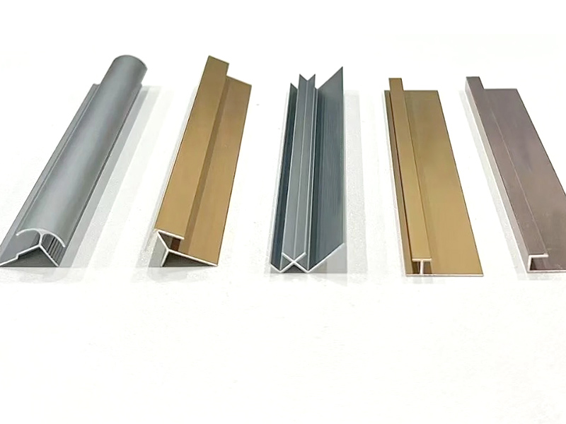 Обрезает ли хромированную плитку ржавчину?