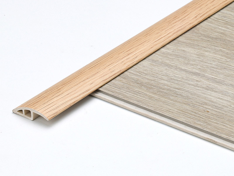 Что такое пороговая полоса двери?