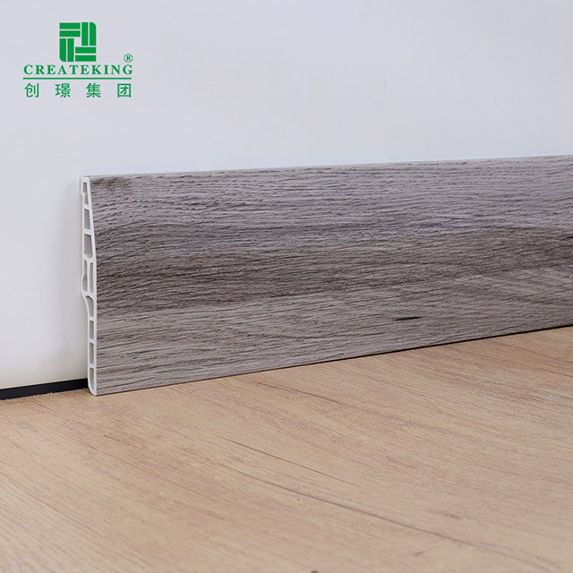 Полый плинтус из ПВХ с фаской 100*15 мм