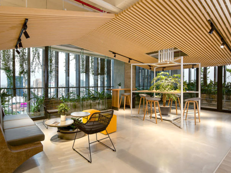 Можно ли использовать WPC для потолка?