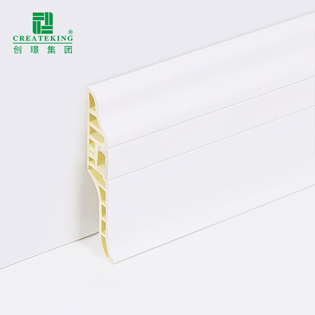 Плинтус для скрытых гвоздей из ПВХ 68*17 мм