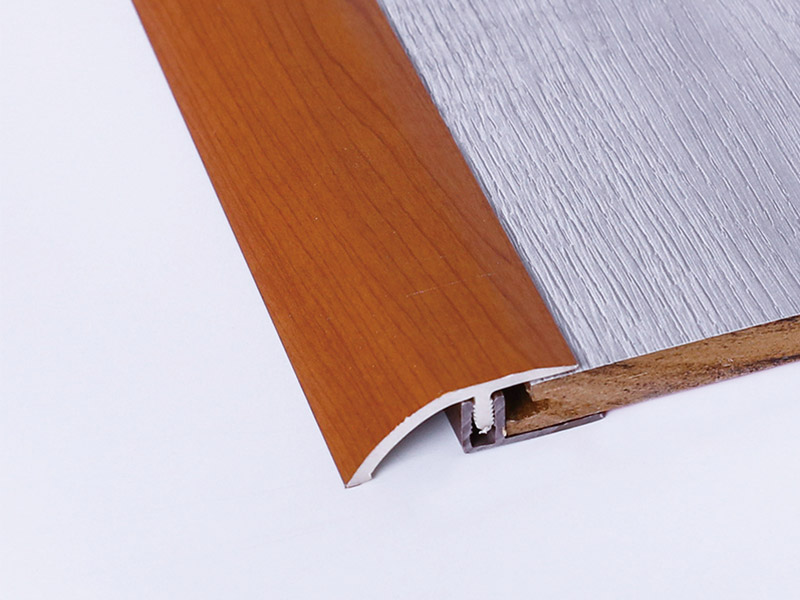 Редуктор порога ПВХ 50*11 мм