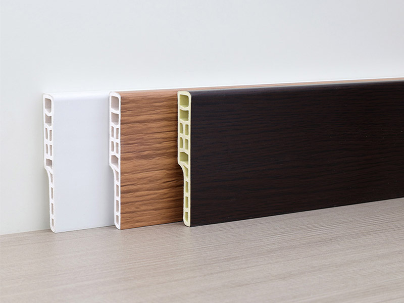 Квадратный плинтус SPC 70*12 мм