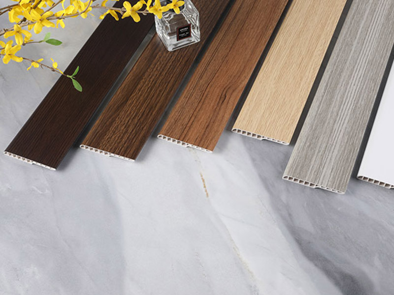 Подходит ли ПВХ для плинтусов?