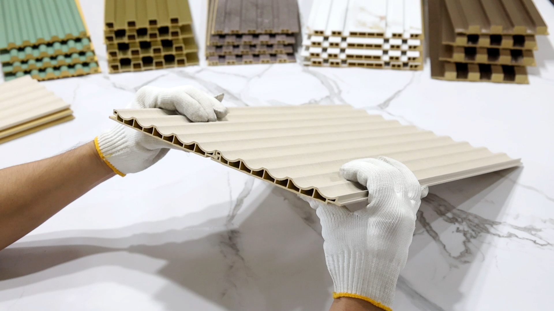 Стеновая панель из ПВХ с внутренней дугой 150*12 мм (GS150-5B)