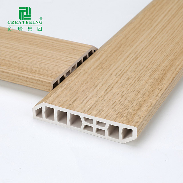 Плинтус из ПВХ 75*15 мм