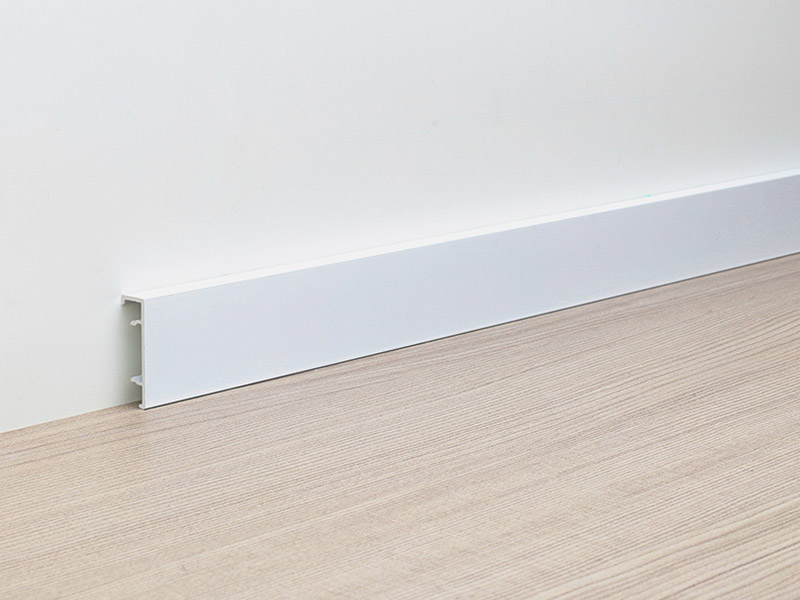 Плинтус из алюминиевого сплава 30*9 мм с зажимом