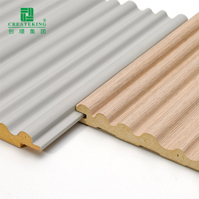 Решетка в форме волны из цельного дерева 159*11 мм