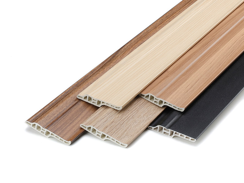 Полый плинтус из ПВХ 70*16 мм с несколькими полостями