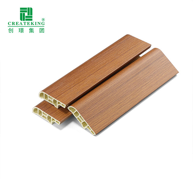 Плинтусы SPC под дерево 50*15 мм