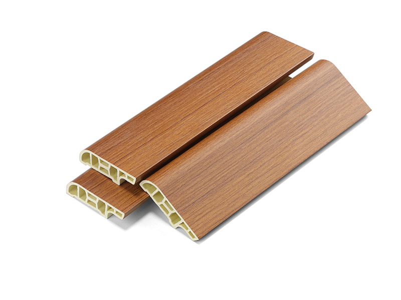 Плинтусы SPC под дерево 50*15 мм