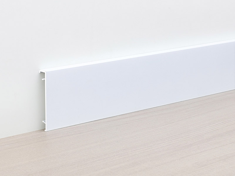 Плинтус из алюминиевого сплава 50*9 мм с зажимом
