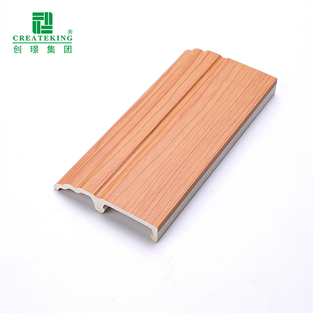 Плинтус с зажимом из ПВХ 85*16 мм