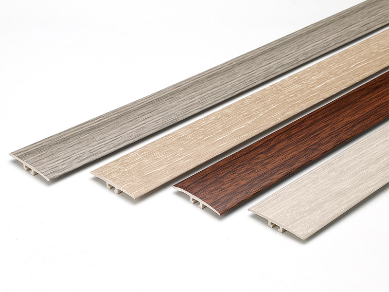 Пороговая полоса для двери с эффектом дерева SPC 42*6,6 мм